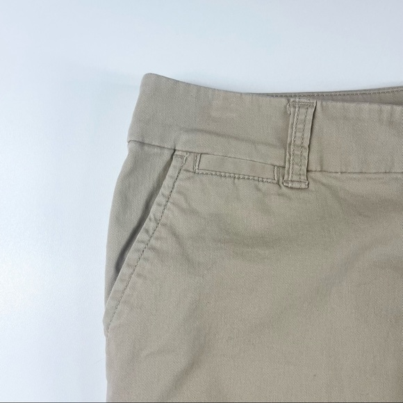 American Eagle Khaki Bermuda Stretch Shorts - Picture 2 of 10